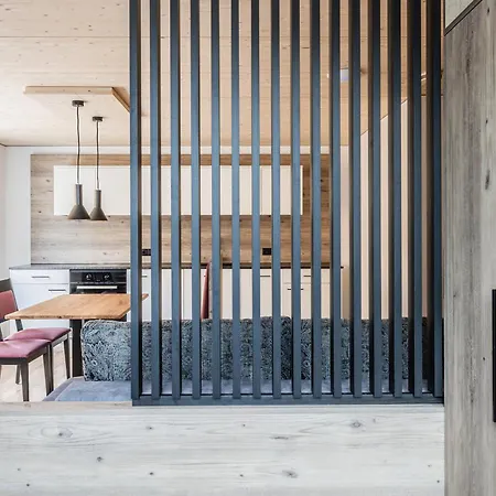 Alpen Krone By Maier - Ξενοδοχείο με διαμερίσματα Ντορνμπίρν