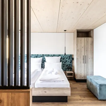 Alpen Krone Kehlegg Aparthotel Dornbirn